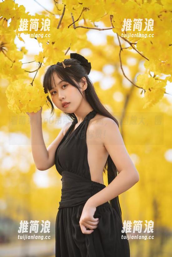 看萌芽儿o0吊带装对比照，原图放大，圈内人也称赞！