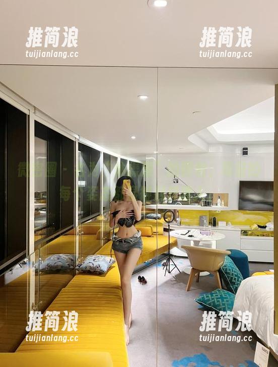 微密圈 - 名为“体操服”的图包，葛征的每个姿态都显得别样撩人。