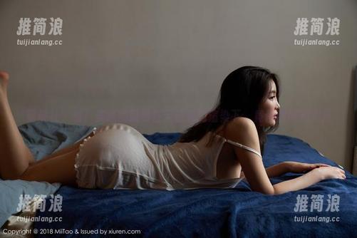 蜜桃社-美绪 蜜桃社 - 看!美绪的眼镜在无圣光的渲染下,竟使我脑洞大开