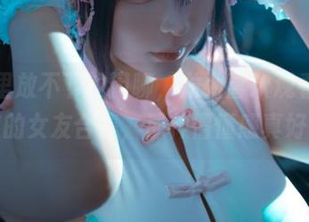脑海里放不下的闲聊，尤为喜欢观看蠢沫沫的女友合集，那种懵懂感真好。