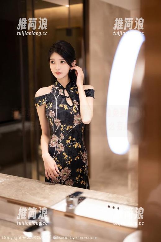 语画界 - 一进小海臀Rena的免费图册，你就会明白，自拍也能这么有趣！