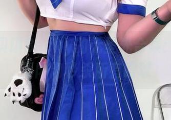 翻开贝贝琪Becky的无圣光合集：塞西莉亚肉肉秒杀所有眼球