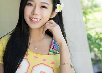 青豆客 – 图片里，颖莹儿YY与旗袍相拥的轻叹，最新呈现