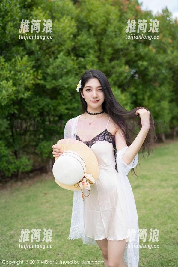 魅妍社 - 一件校服的旅程，SISY思的私拍资源又带来了啥？