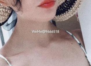 微密圈 – 鹿瑶的精选图包：你介意多一个情人吗，或者我们统一开放！