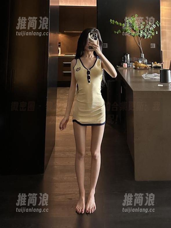 微密圈 - 黎允熙黑色丁裤的合集更新：我发现了一些新搭配！